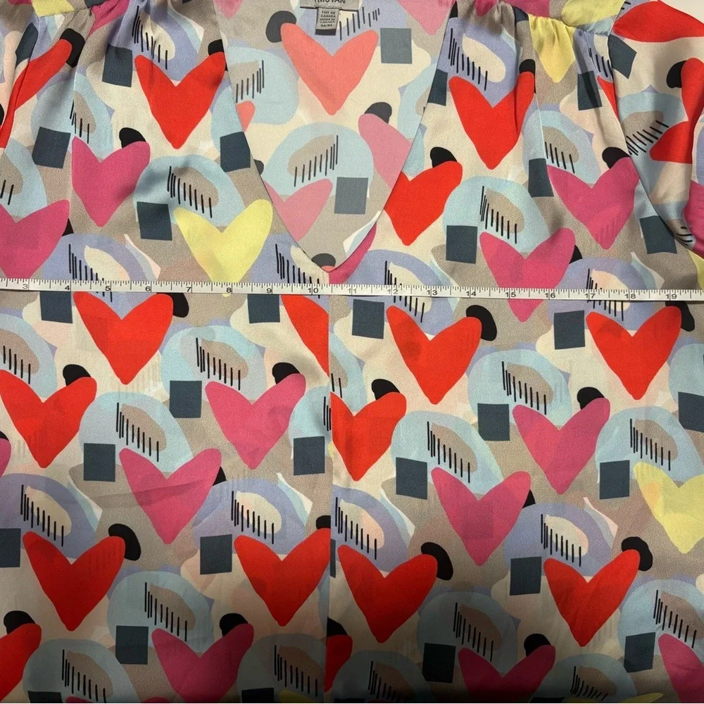 Tristan Multicolor Abstract Heart Print Tie Front V Neck Blouse Size M - Picture 11 of 14